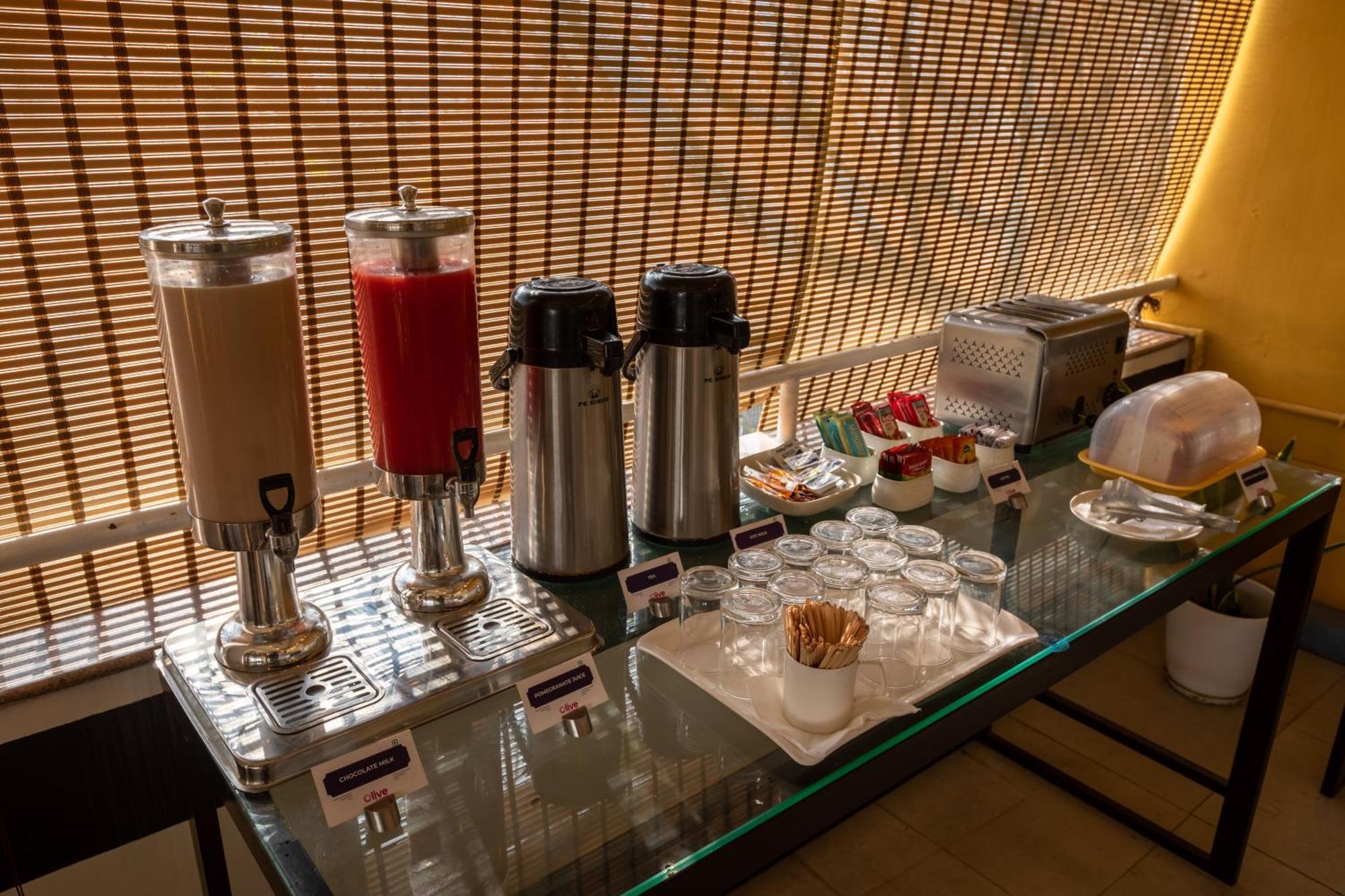 Olive Hotel Magrath By Embassy Group Bangalore Extérieur photo