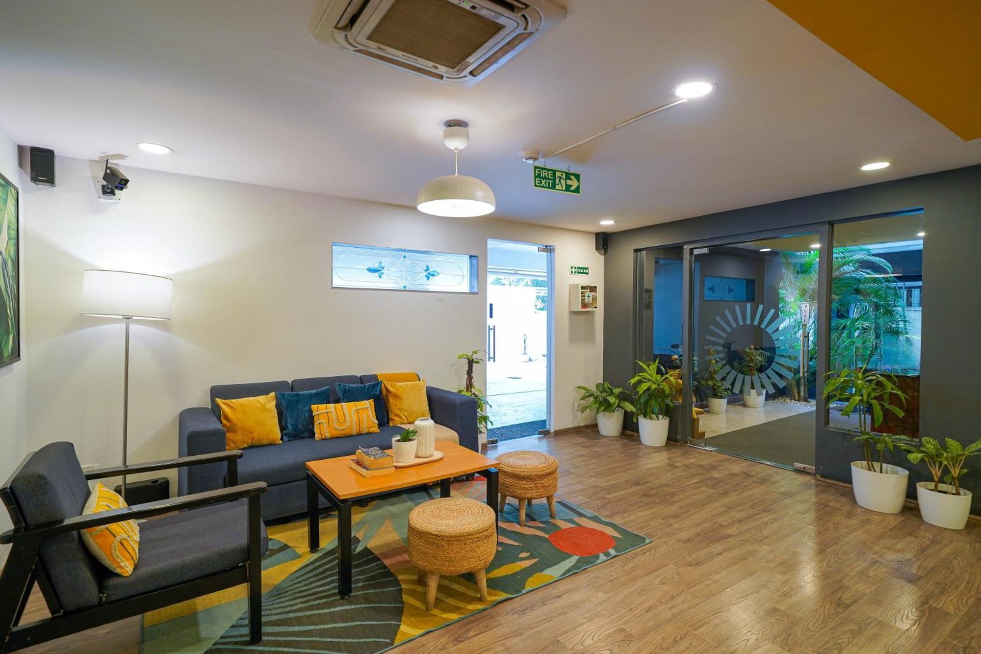 Olive Hotel Magrath By Embassy Group Bangalore Extérieur photo